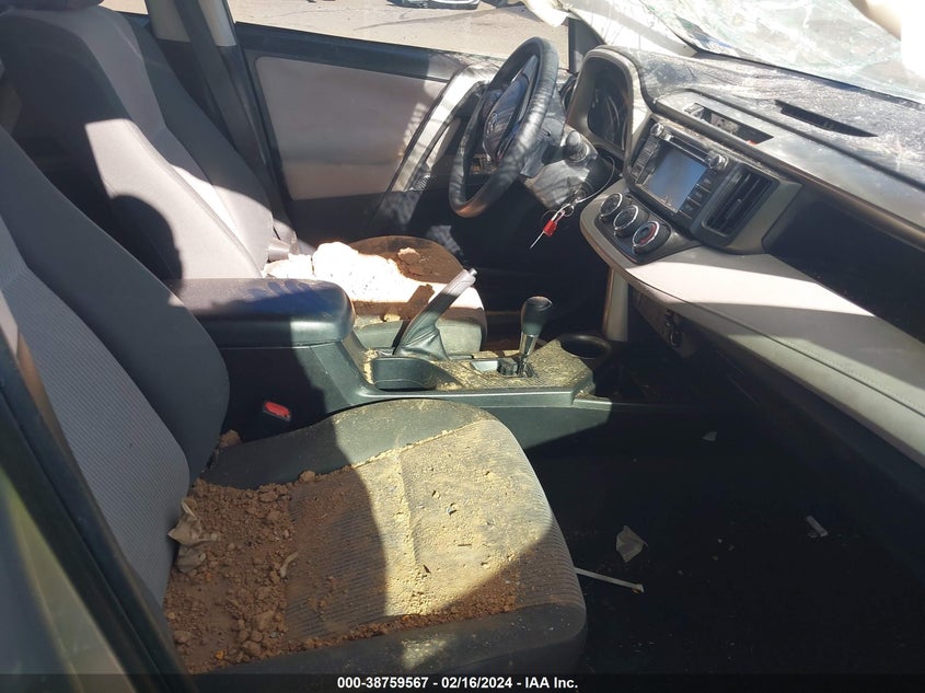 2014 TOYOTA RAV4 LE - JTMZFREV8EJ005138