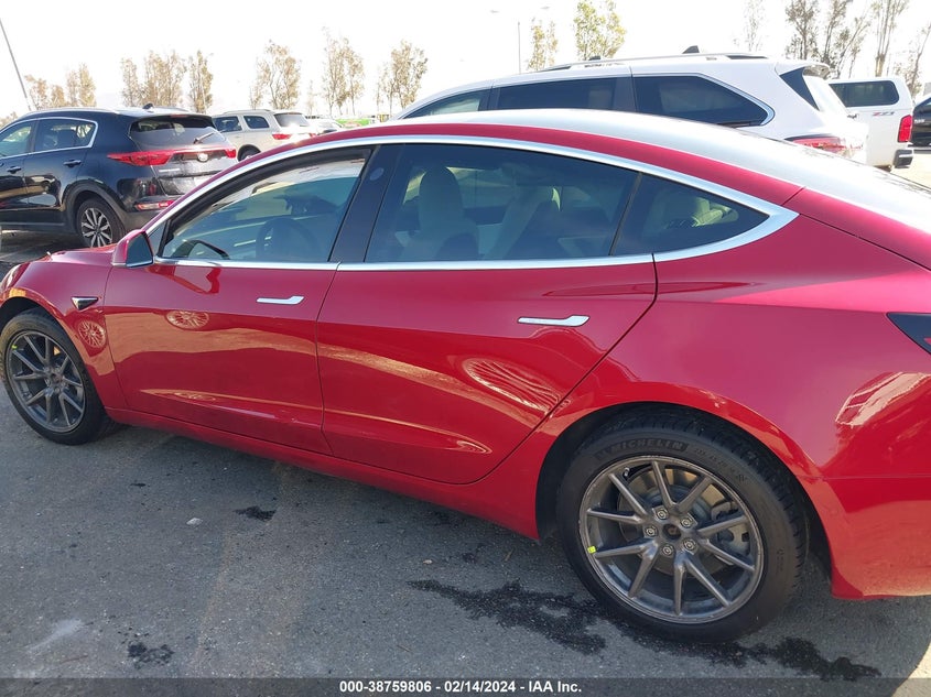 VIN 5YJ3E1EB0JF086069 2018 TESLA MODEL 3