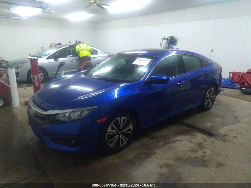 VIN 19XFC1F39HE027306 2017 HONDA CIVIC EX-T