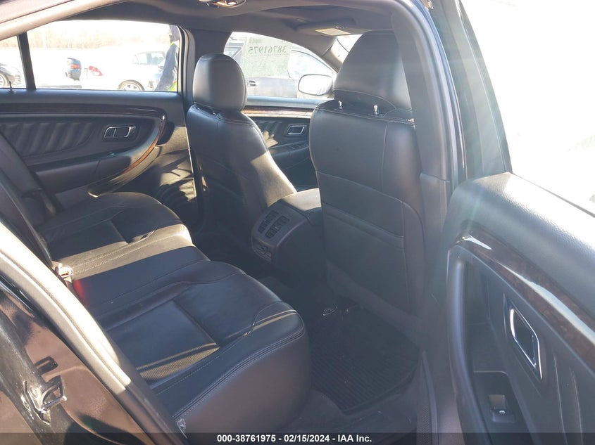 2017 FORD TAURUS LIMITED - 1FAHP2F82HG115263