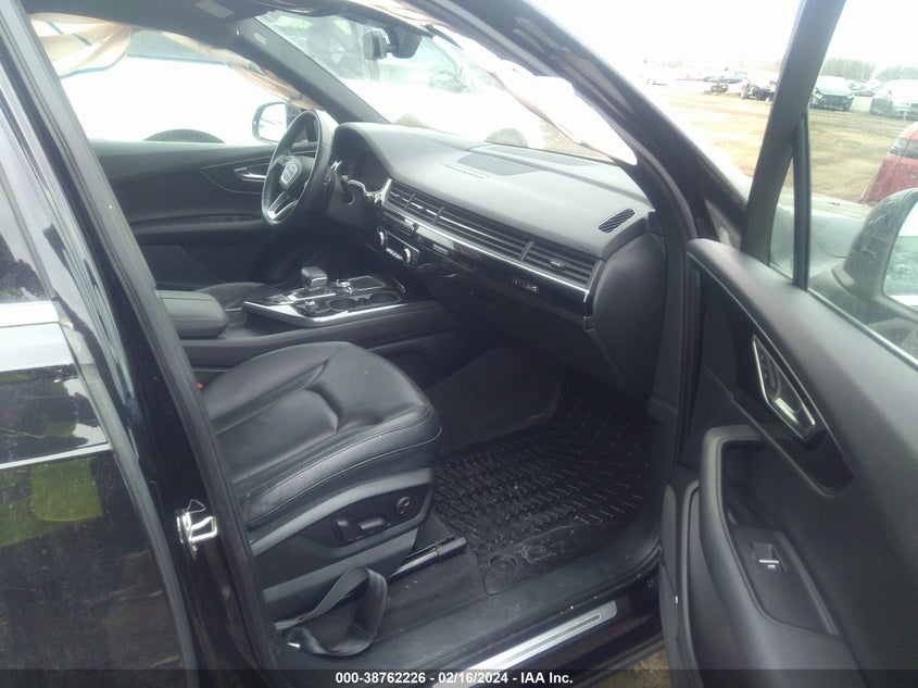 VIN WA1VAAF79KD012876 2019 AUDI Q7 55 PREMIUM