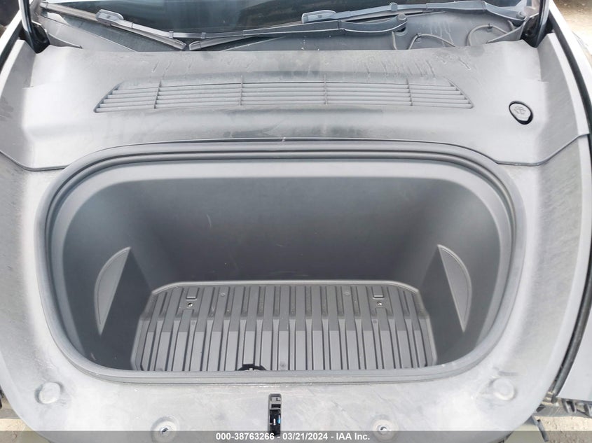 VIN 5YJYGDEE4MF261214 2021 TESLA MODEL Y