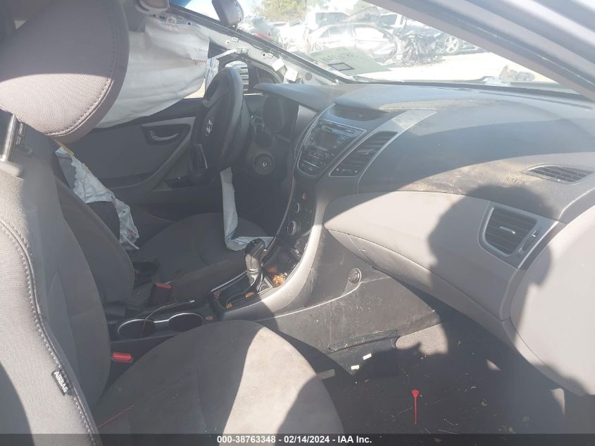 VIN 5NPDH4AE2GH782813 2016 HYUNDAI ELANTRA no.5