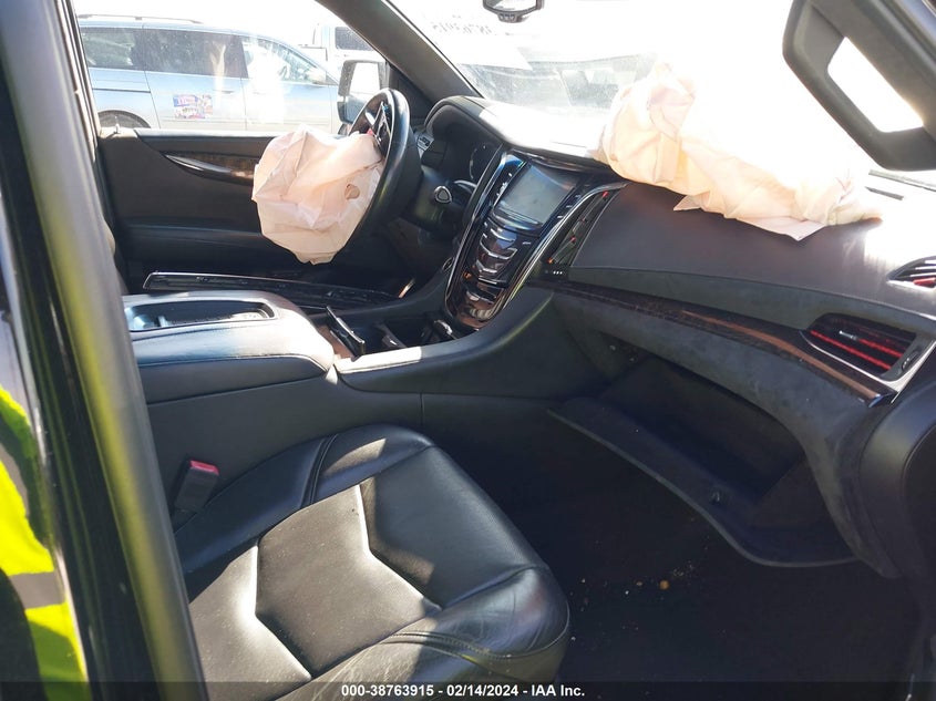 2016 CADILLAC ESCALADE ESV PLATINUM - 1GYS4KKJ4GR141667