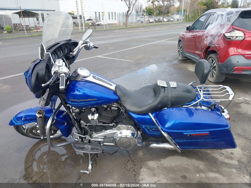 VIN 1HD1KBC33KB619066 2019 HARLEY-DAVIDSON FLHX