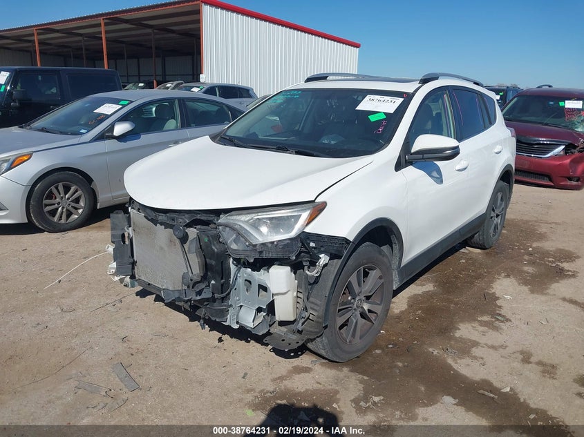 2016 TOYOTA RAV4 XLE - JTMWFREV8GJ098426