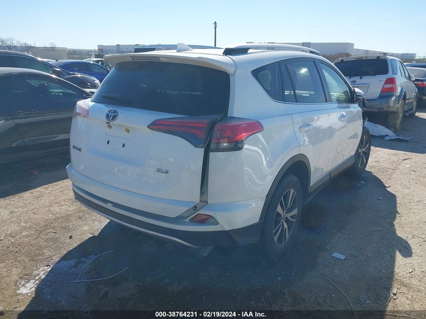 2016 TOYOTA RAV4 XLE - JTMWFREV8GJ098426