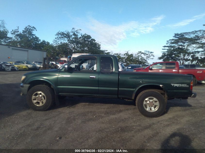 2000 Toyota Tacoma Limited V6 VIN: 4TAWN74N8YZ581146 Lot: 38764335