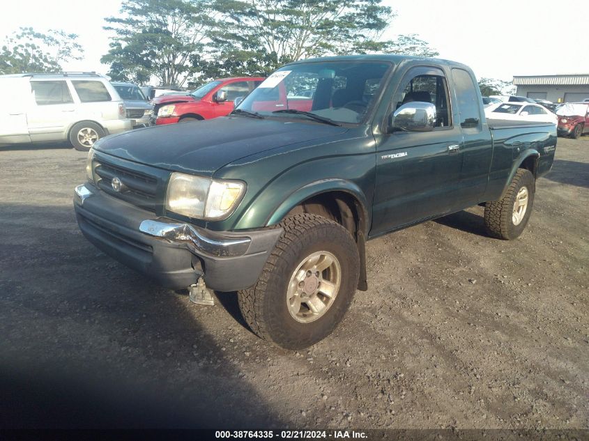 2000 Toyota Tacoma Limited V6 VIN: 4TAWN74N8YZ581146 Lot: 38764335