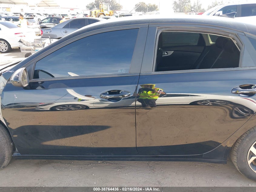 2023 KIA FORTE LX/LXS - 3KPF24AD5PE551586