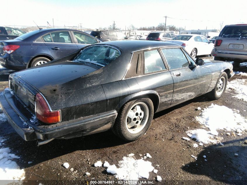 SAJNV5844FC124647 1985 Jaguar Xjs