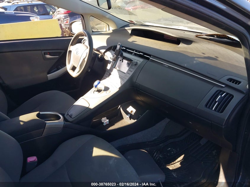 2013 TOYOTA PRIUS VIN: JTDKN3DU6D1719665
