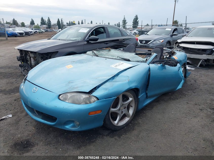 2001 Mazda Mx-5 Miata Ls/Special Edition VIN: JM1NB353110215649 Lot: 38765248