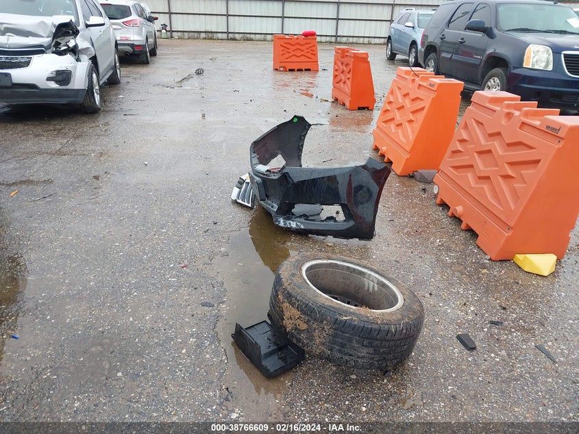 2014 CHEVROLET IMPALA LT - 2G1125S33E9175206