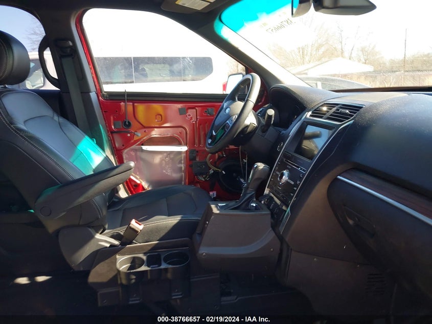 VIN 1FM5K7F87HGA89733 2017 FORD EXPLORER LIMITED