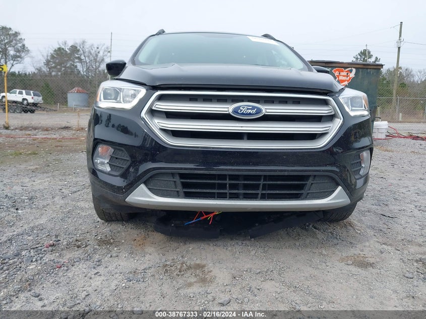 VIN 1FMCU9HDXKUB74887 2019 FORD ESCAPE SEL