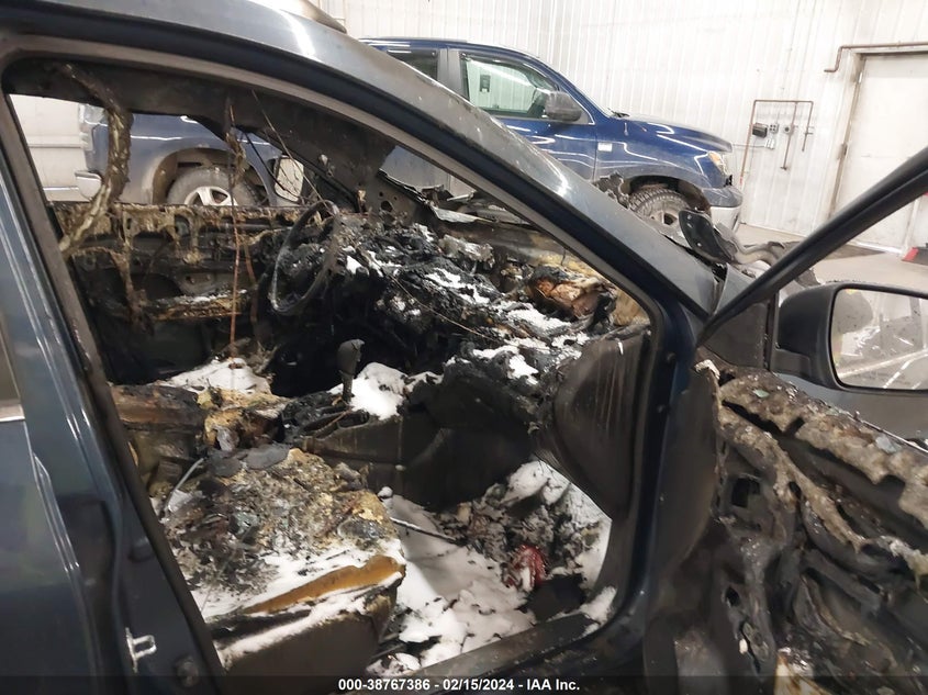 2015 NISSAN ROGUE S/SL/SV - KNMAT2MV4FP529271