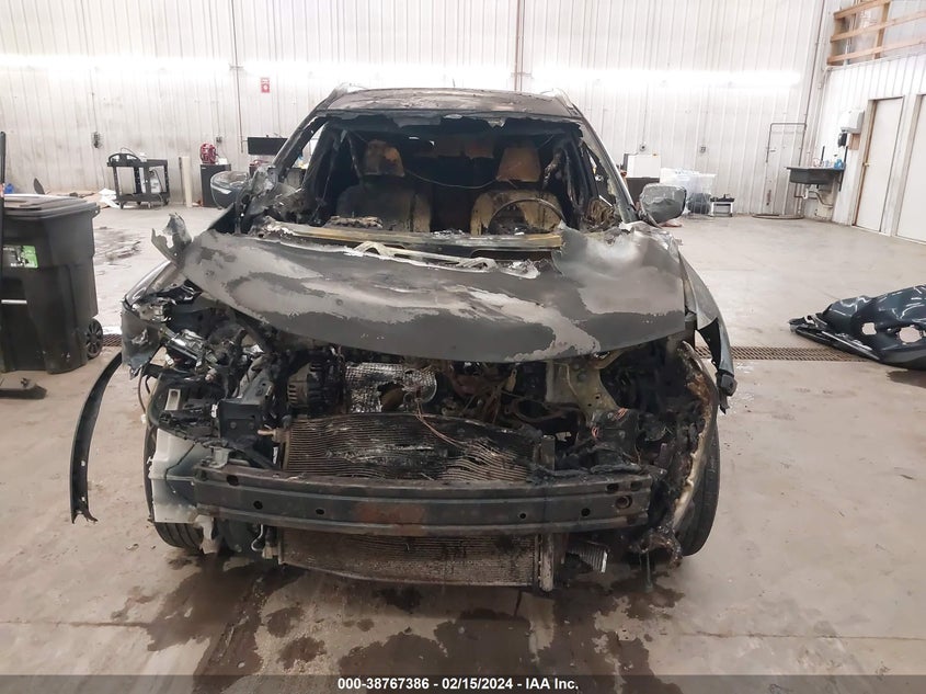 2015 NISSAN ROGUE S/SL/SV - KNMAT2MV4FP529271