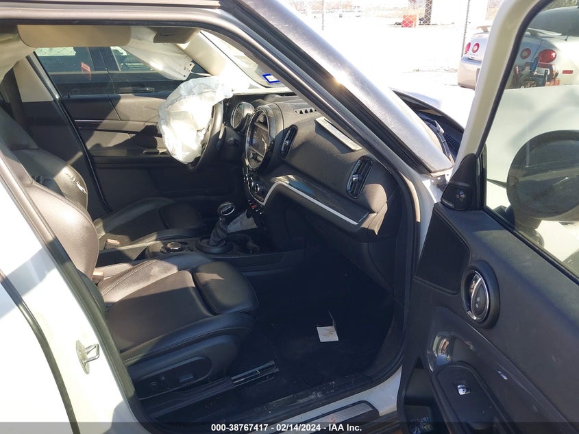 VIN WMZYT3C32J3E93880 2018 MINI COUNTRYMAN COOPER S