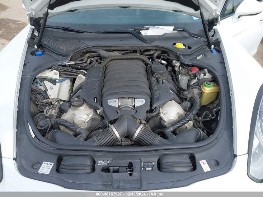 2015 PORSCHE PANAMERA GTS - WP0AF2A77FL081158