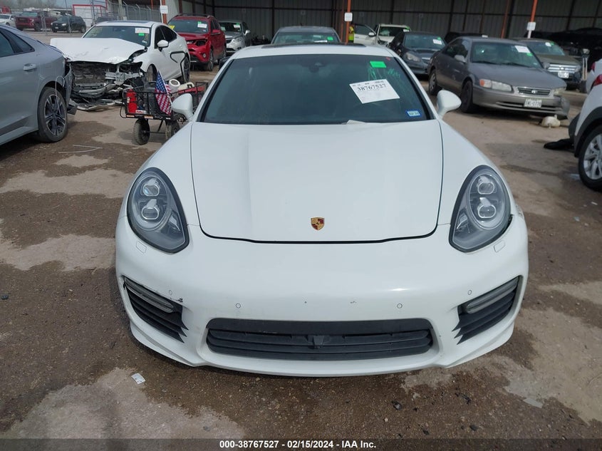2015 PORSCHE PANAMERA GTS - WP0AF2A77FL081158