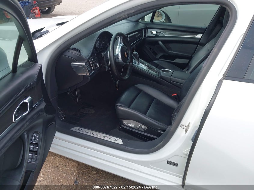 2015 PORSCHE PANAMERA GTS - WP0AF2A77FL081158