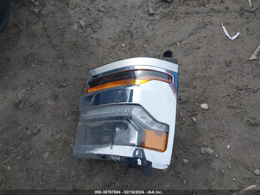 2016 CHEVROLET SILVERADO 1500 1LT - 3GCUKREC1GG123525