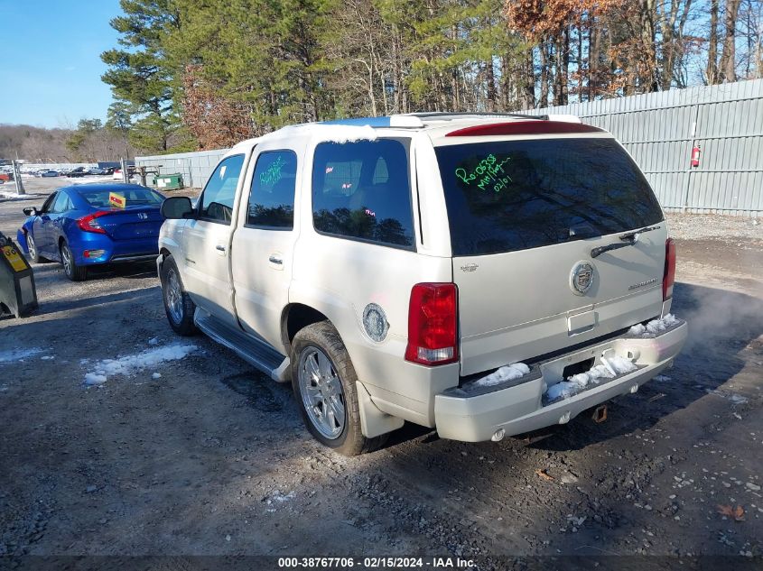 2005 Cadillac Escalade Standard VIN: 1GYEK63N25R271391 Lot: 38767706