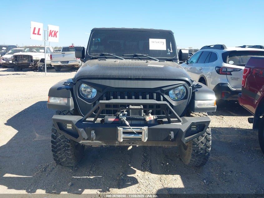 2022 Jeep Gladiator Willys 4X4 VIN: 1C6HJTAG6NL130083 Lot: 38768358