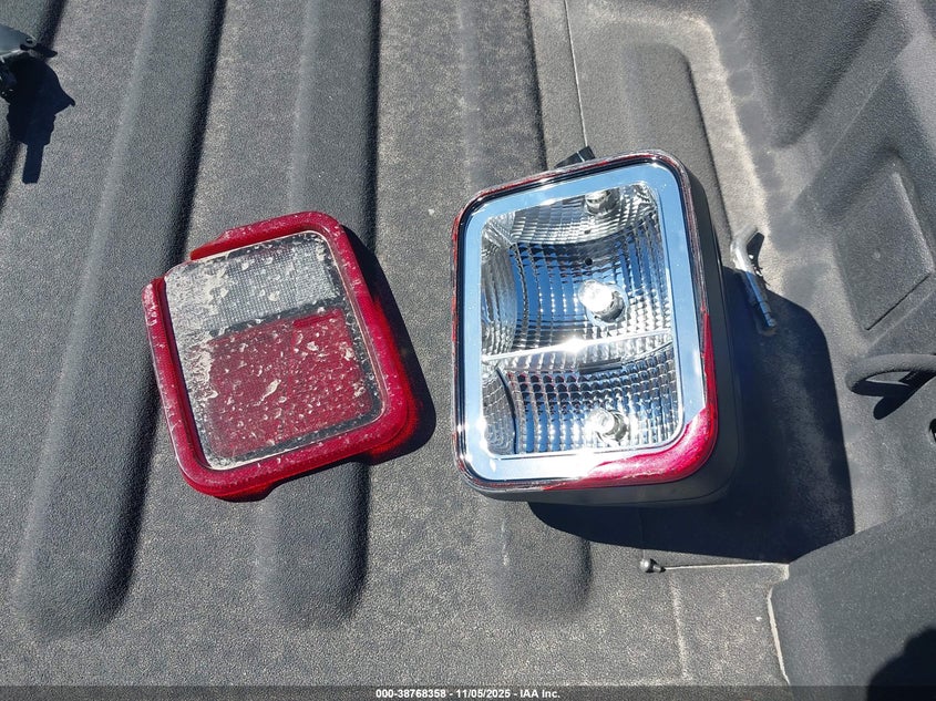 2022 Jeep Gladiator Willys 4X4 VIN: 1C6HJTAG6NL130083 Lot: 38768358