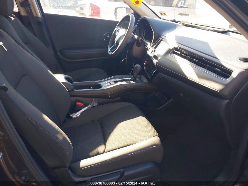 VIN 3CZRU6H59KM738548 2019 HONDA HR-V EX