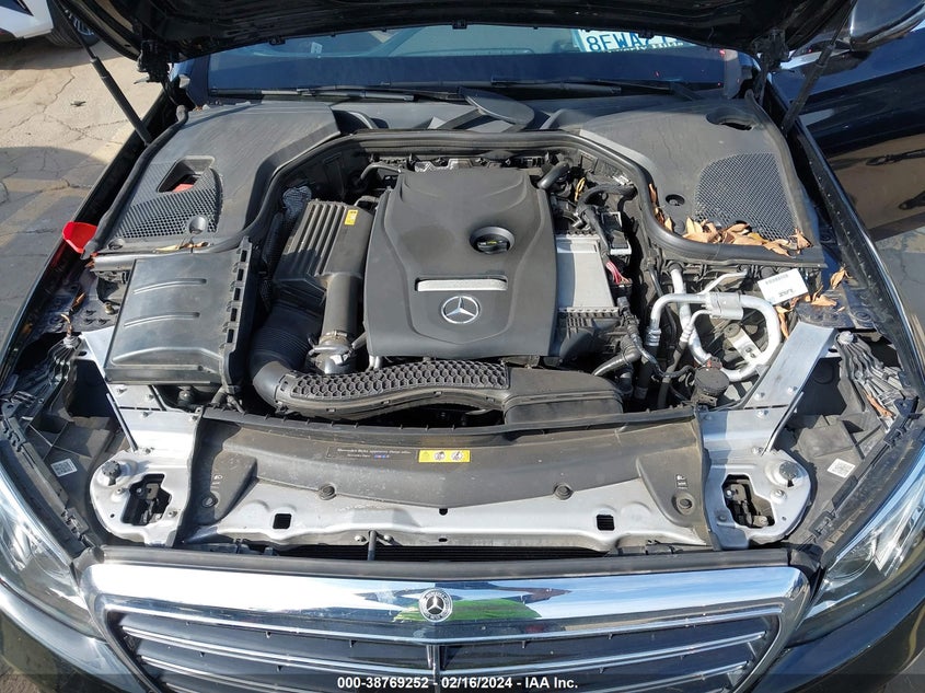 VIN WDDZF4JB4JA385805 2018 MERCEDES-BENZ E 300