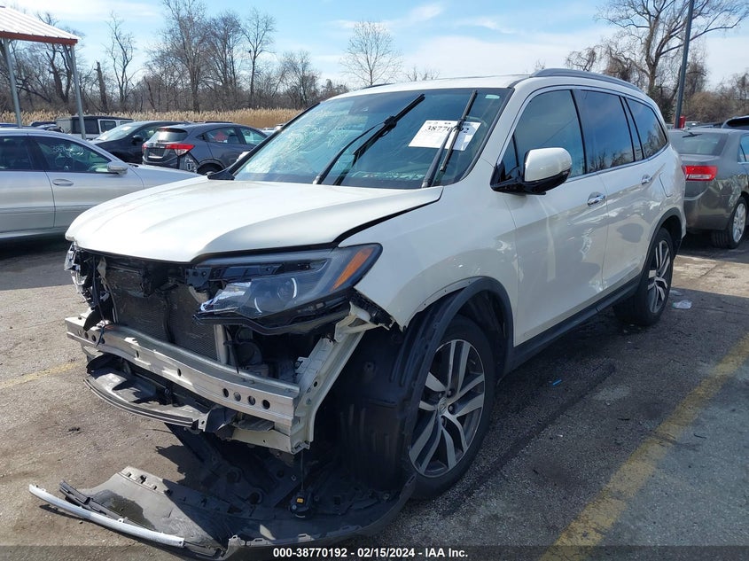 2018 HONDA PILOT ELITE - 5FNYF6H04JB018917