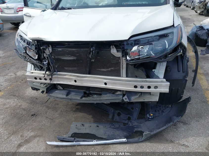 2018 HONDA PILOT ELITE - 5FNYF6H04JB018917