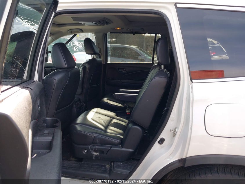 2018 HONDA PILOT ELITE - 5FNYF6H04JB018917