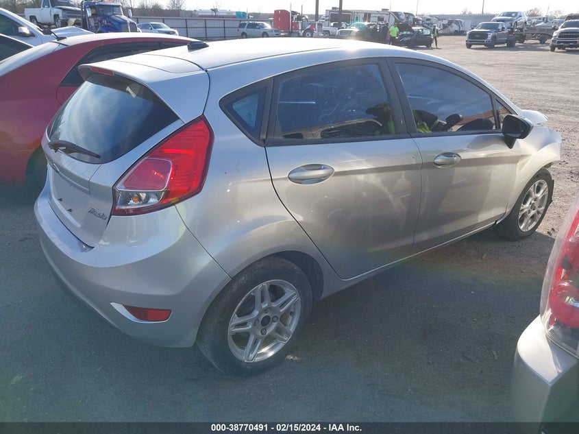 VIN 3FADP4EJ2HM102341 2017 FORD FIESTA SE
