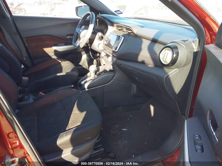 VIN 3N1CP5CU0JL532912 2018 NISSAN KICKS S/SR/SV