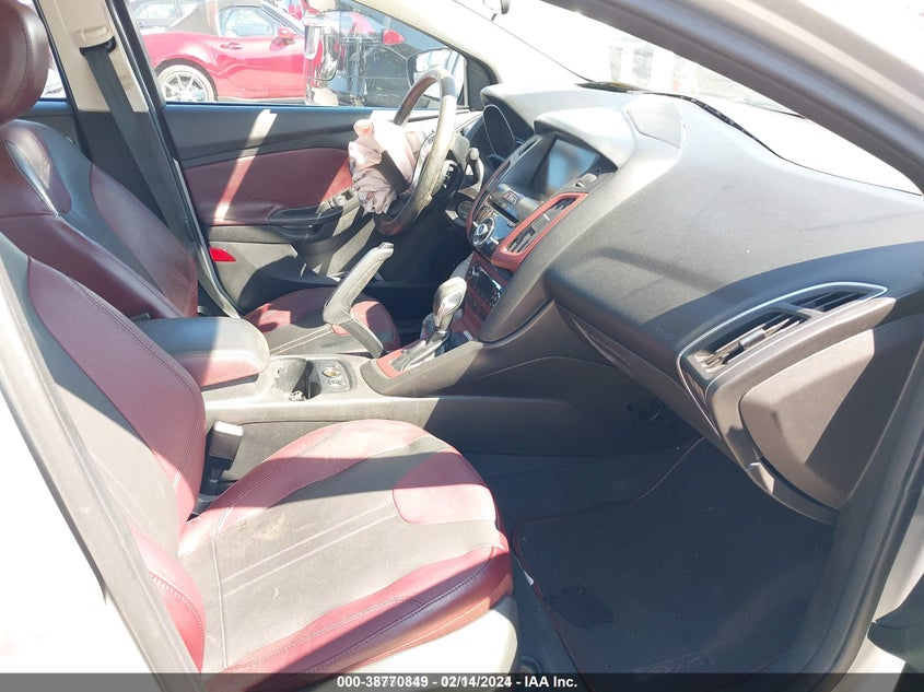 2013 FORD FOCUS TITANIUM - 1FADP3J22DL112484