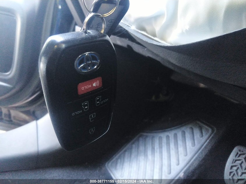 2022 TOYOTA SIENNA LE - 5TDKRKEC9NS130604