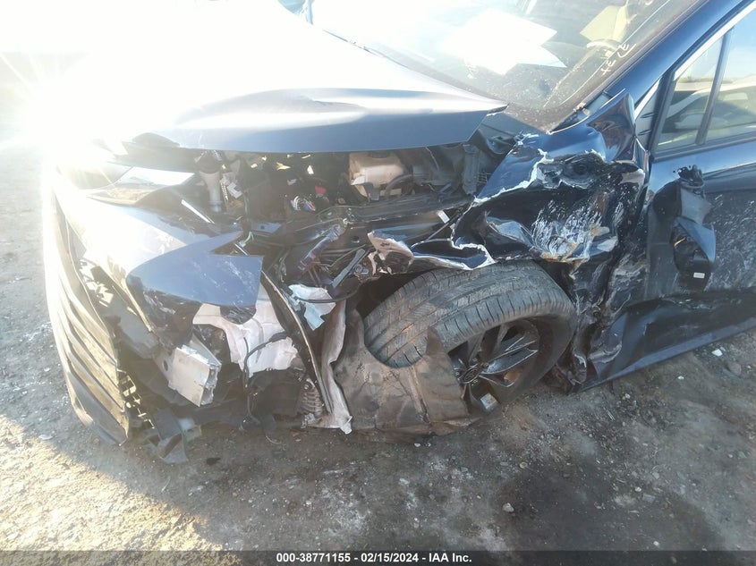 2022 TOYOTA SIENNA LE - 5TDKRKEC9NS130604