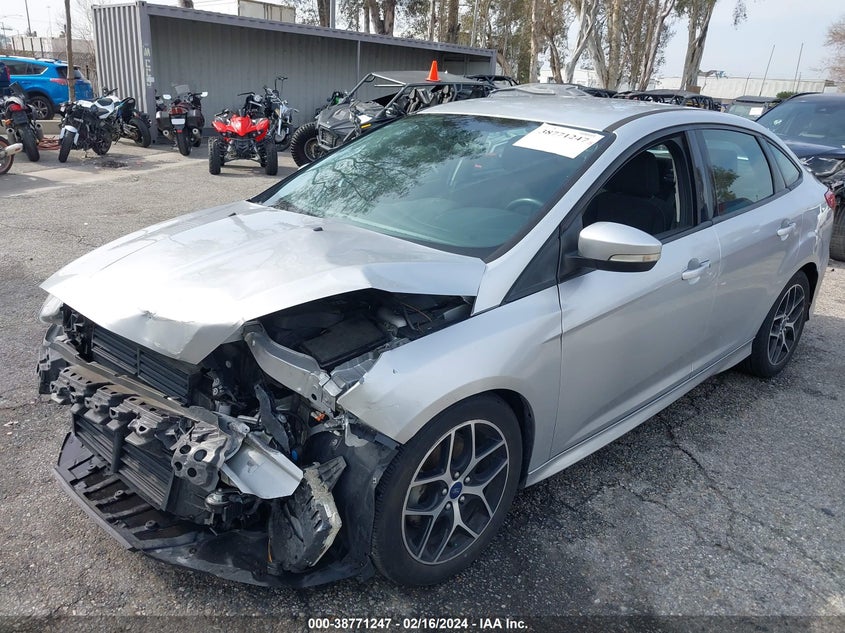 2016 FORD FOCUS SE - 1FADP3F2XGL362486