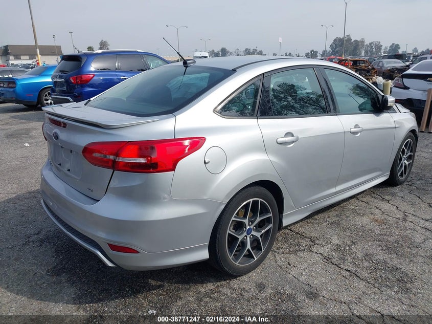 2016 FORD FOCUS SE - 1FADP3F2XGL362486