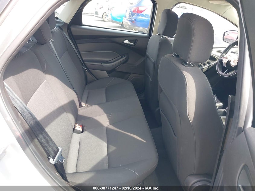 2016 FORD FOCUS SE - 1FADP3F2XGL362486