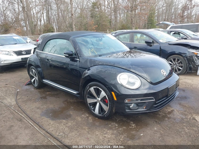2013 VOLKSWAGEN BEETLE 2.0T - 3VW7T7AT1DM824676