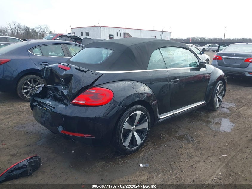 2013 VOLKSWAGEN BEETLE 2.0T - 3VW7T7AT1DM824676