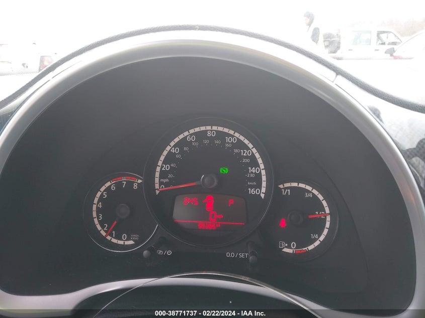 2013 VOLKSWAGEN BEETLE 2.0T - 3VW7T7AT1DM824676