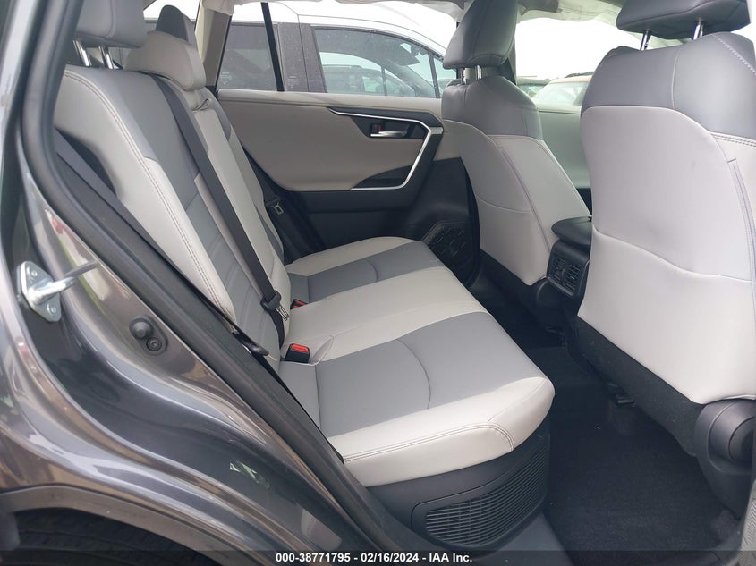 2020 TOYOTA RAV4 LIMITED HYBRID - JTMD6RFV9LD002253