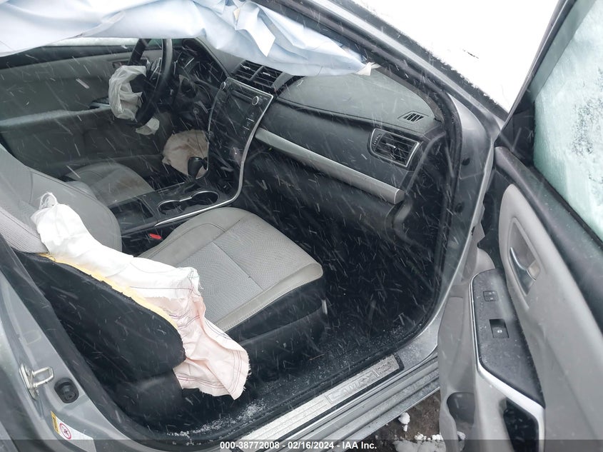 2016 TOYOTA CAMRY SE - 4T1BF1FK0GU564137