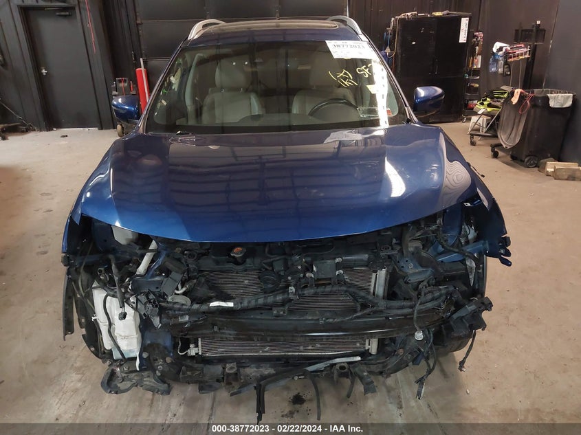 2018 NISSAN ROGUE S/SL/SV - JN8AT2MV2JW323255