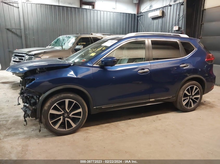 2018 NISSAN ROGUE S/SL/SV - JN8AT2MV2JW323255